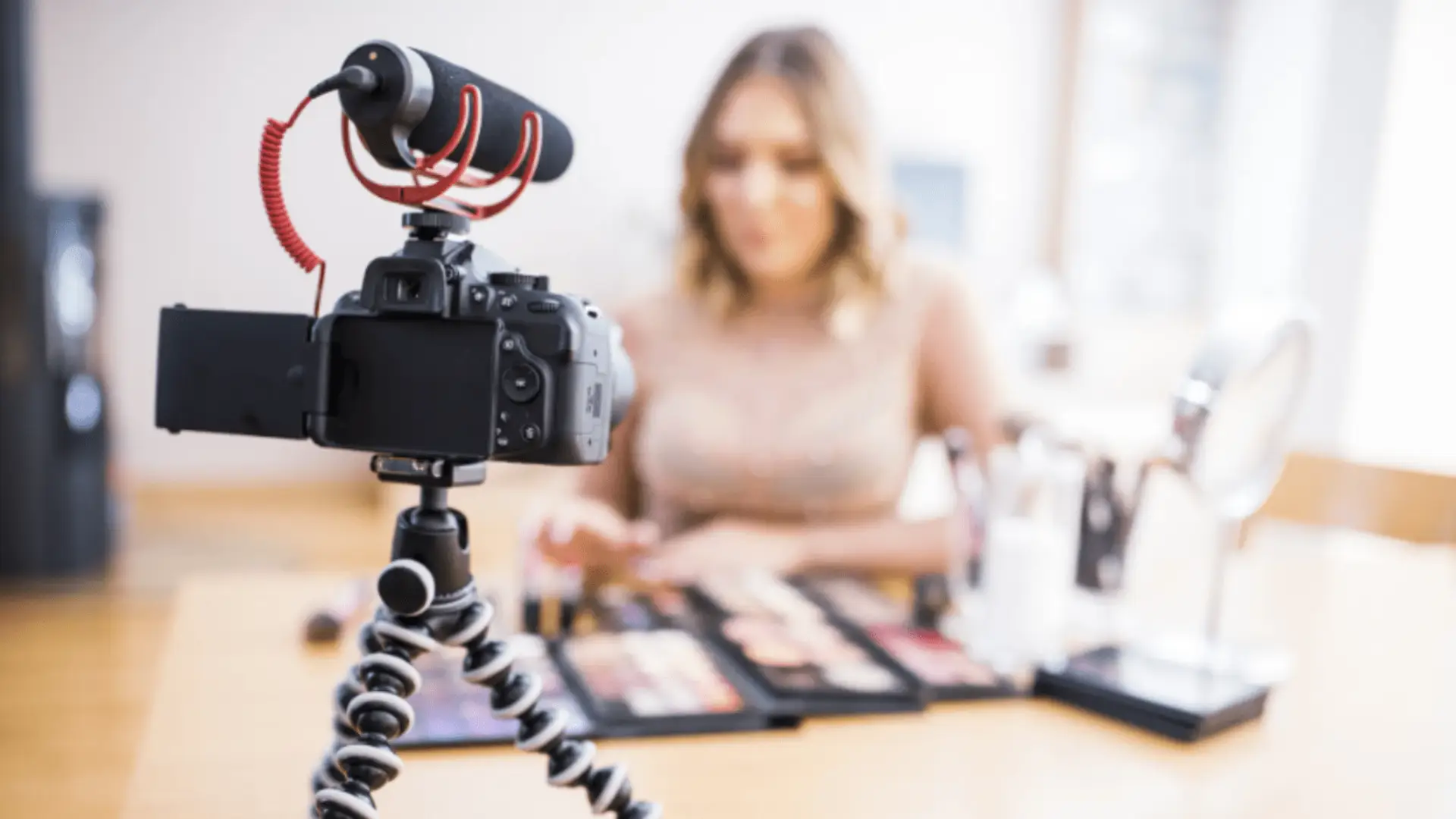 Read more about the article Key Elements to Build a Strong Influencer Marketing Strategy